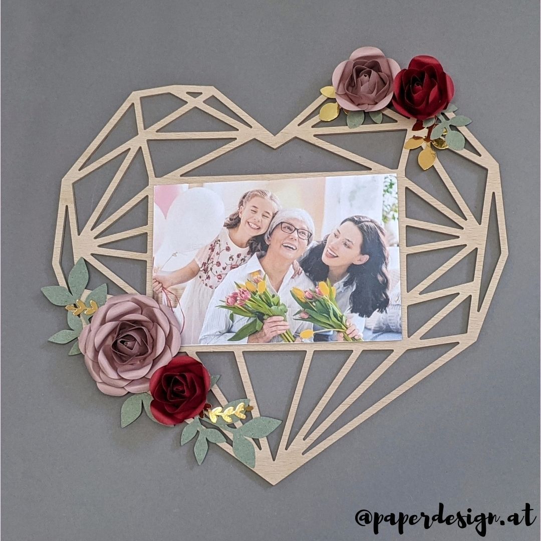 Muttertagsgeschenk Mama Altrosa Handgemacht Mutter Geometrisches Herz Herz aus Holz Paperdesign Muttertagsgeschenk Paperdesign